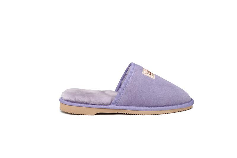 Purple deals ugg moccasins